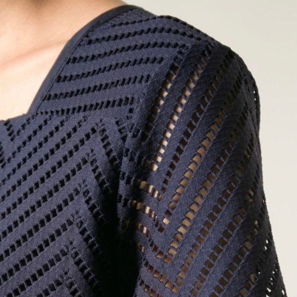 Tory Burch Square Neck Navy Zig Zag “Eyelet” Pullover Short Sleeve S - Picture 2 of 7